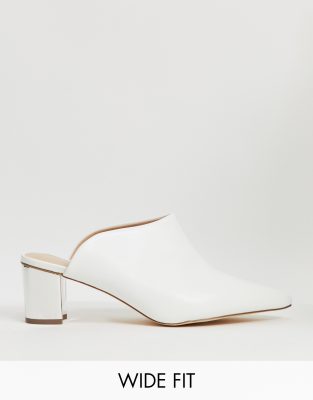 extra wide mule shoes