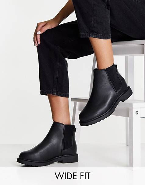 Wide Fit Women's Black Heeled Studded Chelsea Boots In Extra Wide Fit 
