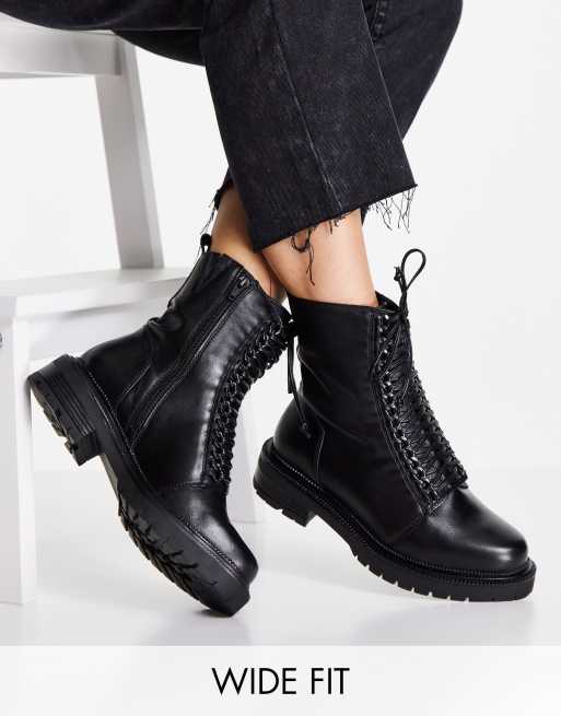 Simply Be Extra Wide Fit Leather Flat Ankle Boots