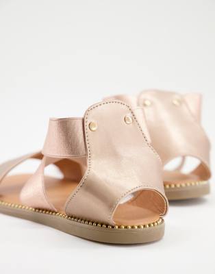 extra wide flat sandals