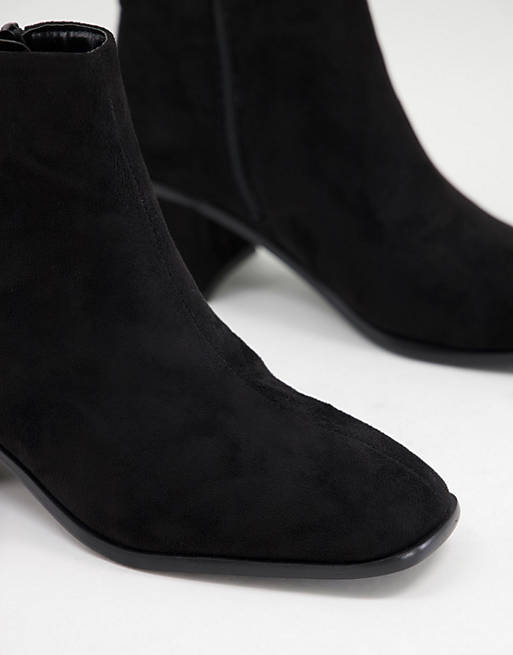 Shoes Wide Fit Shoes/Simply Be Extra Wide Fit heeled ankle boot in black 
