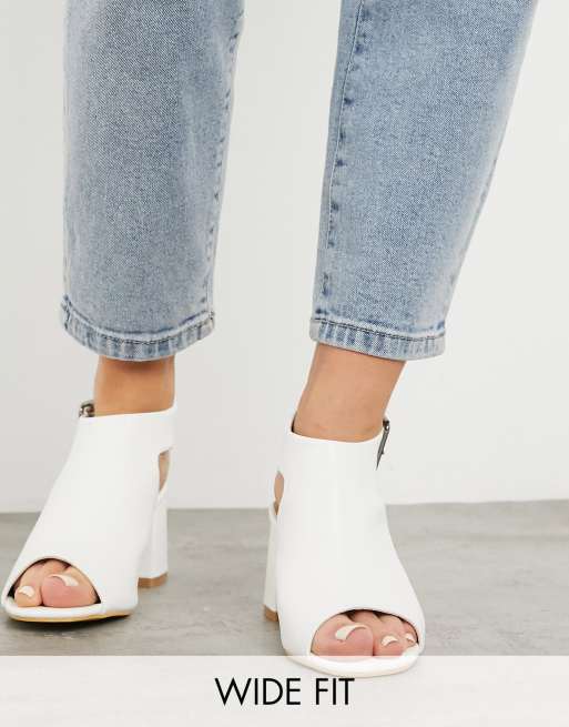 Extra wide hot sale white sandals