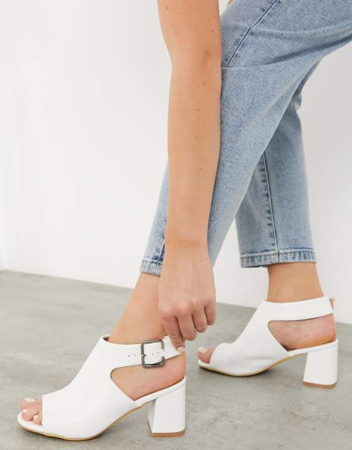 Extra wide store fit heels