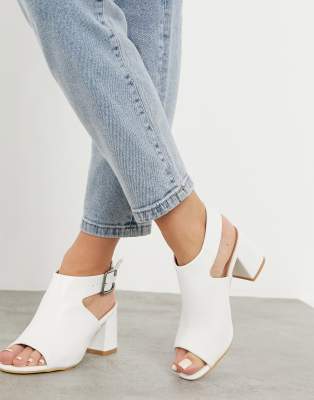 extra wide white sandals