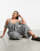 Thumbnail 4 van 4