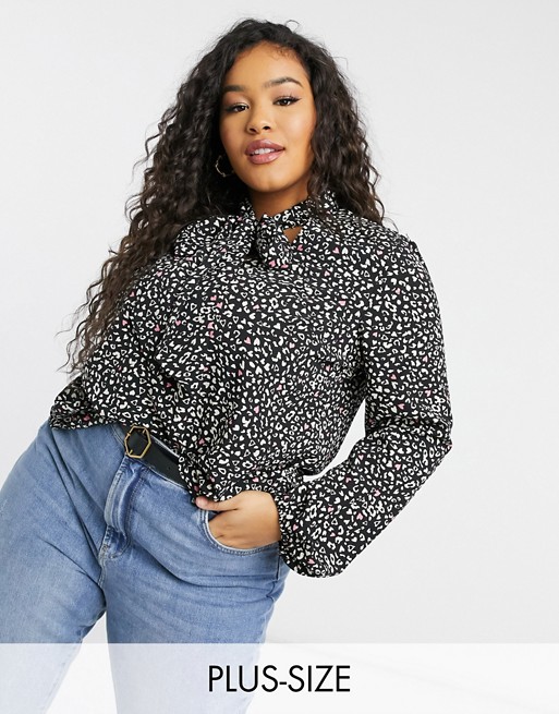 Simply Be pussybow blouse in black floral print
