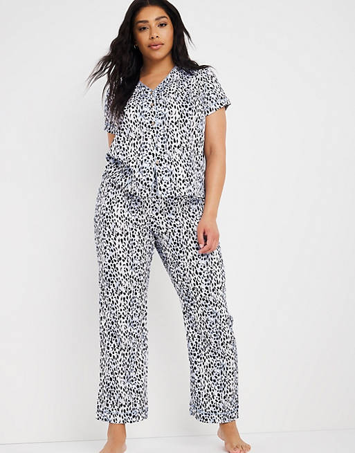  Simply Be pyjama set in blue animal print 