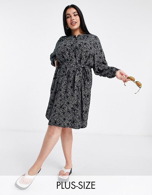Simply Be shift dress with balloon sleeves in black print