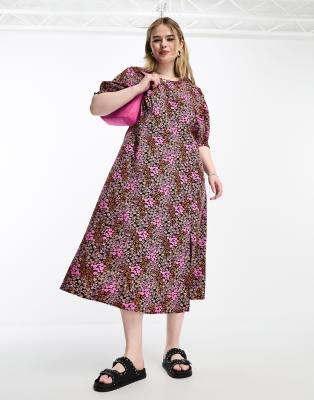 Simply Be split hem puff sleeve midi dress in black ditsy floral