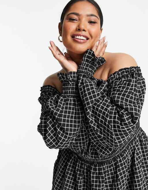 Simply Be square neck shirred waist peplum top in black check, 3 of 4