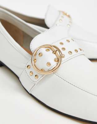 simply be loafers