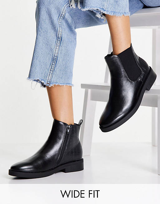 Simply Be Wide Fit flat chelsea boots with croc detail in black