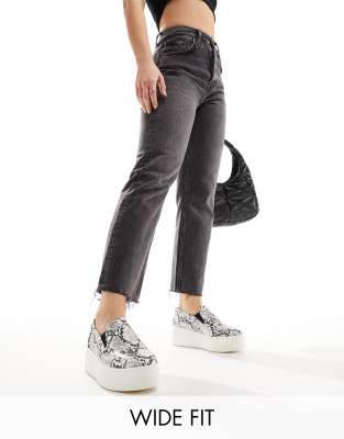 Simply Be Wide Fit Flatform Slip On Sneakers In Neutral