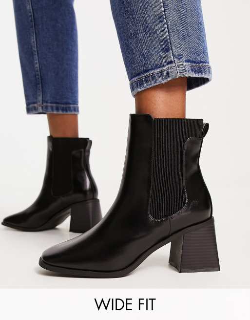 Simply Be Extra Wide Fit Leather Flat Ankle Boots