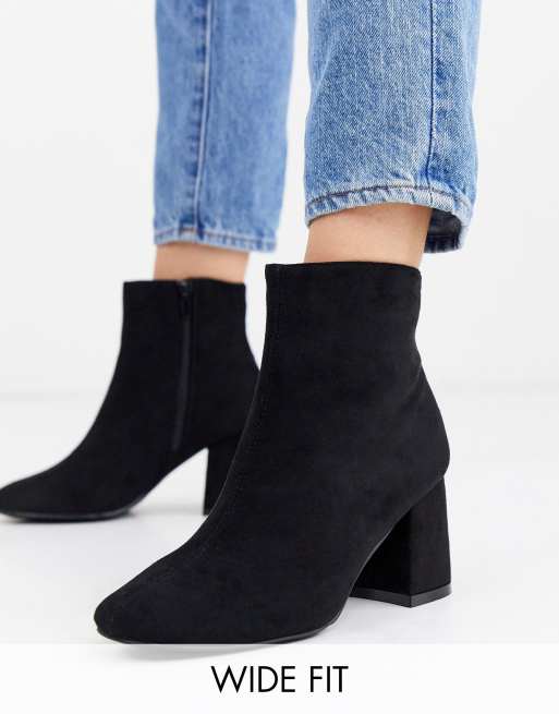 Wide fit low store heel ankle boots