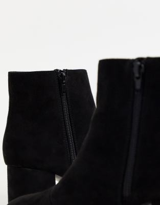 simply be black ankle boots