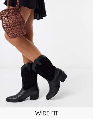 wide cowboy boots