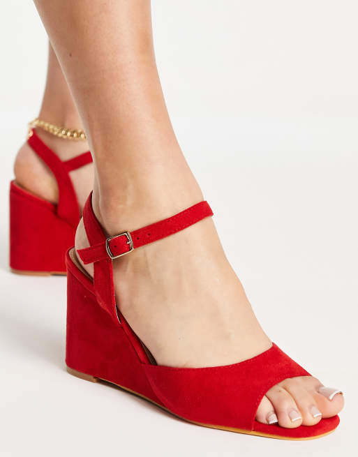 Red wide hot sale width wedges