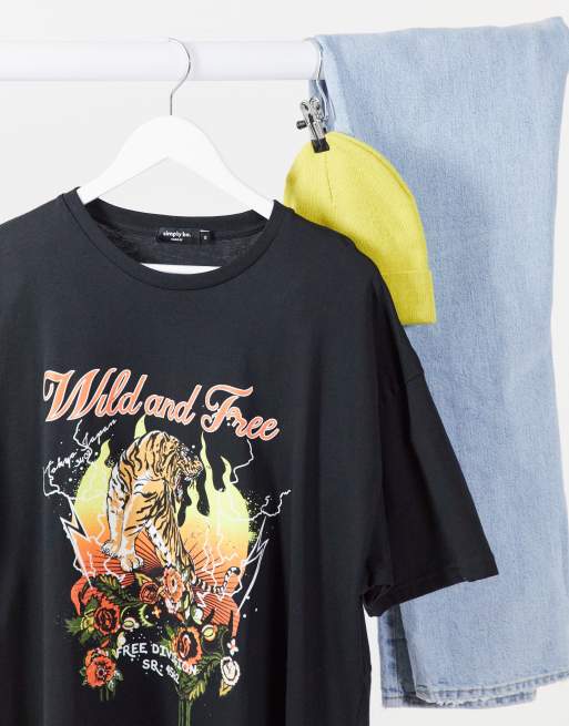 Simply Be wild and free slogan t-shirt in black, 4 of 4
