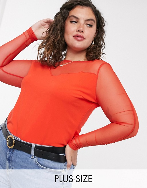 Simply ruched sleeve top in red