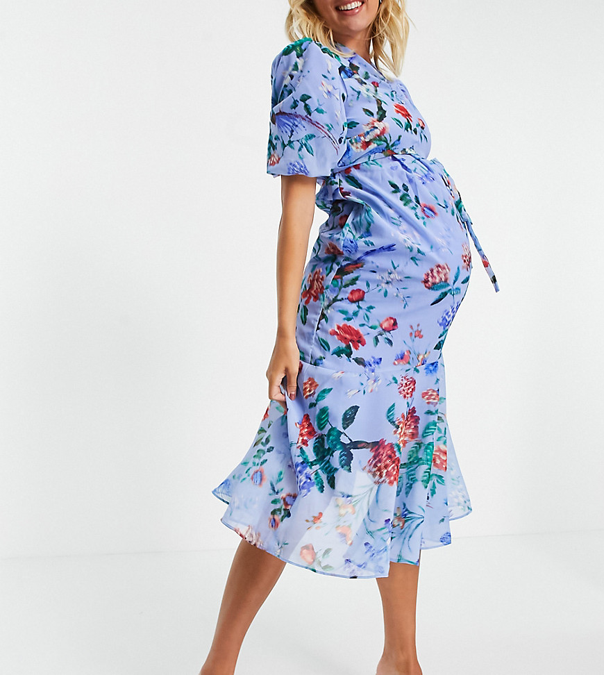 фото Синее асимметричное платье миди с объемными рукавами и принтом маков hope & ivy maternity-синий