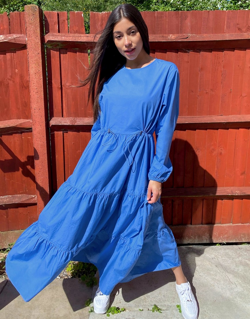 фото Синее платье миди а-силуэта из органического хлопка monki-синий