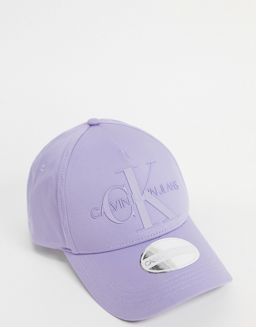 фото Сиреневая кепка с монограммой calvin klein jeans-фиолетовый цвет