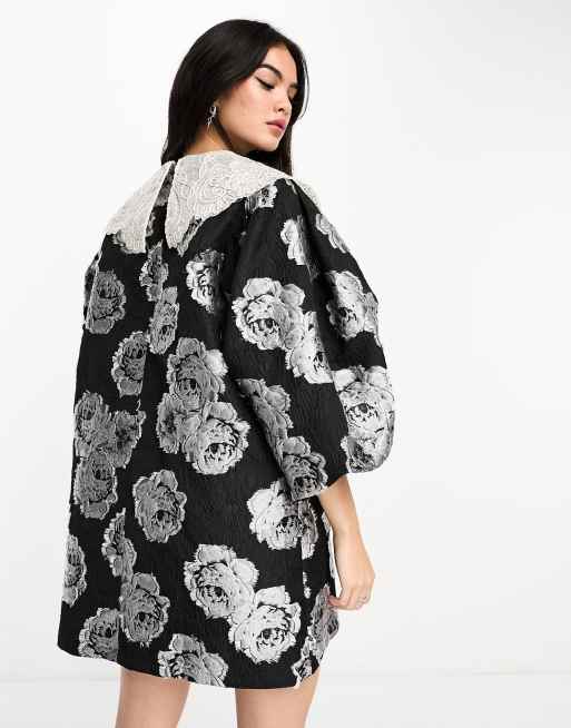 Sister Jane - Aangerimpelde mini-jurk van jacquard met oversized kraag in zwart, 3 van 4