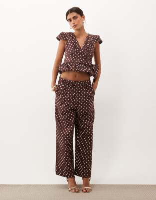 Sister Jane Arles Mid Rise Straight Leg Pants In Brown