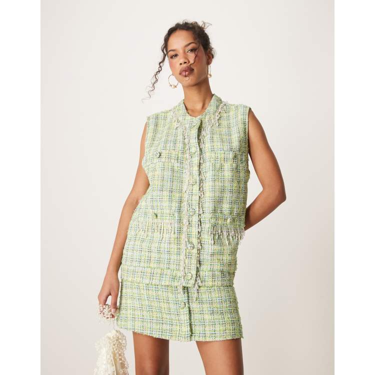 208042058-1-limegreen?$n_750w$