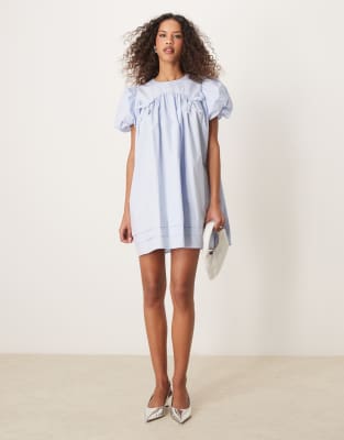 bow mini dress in light blue