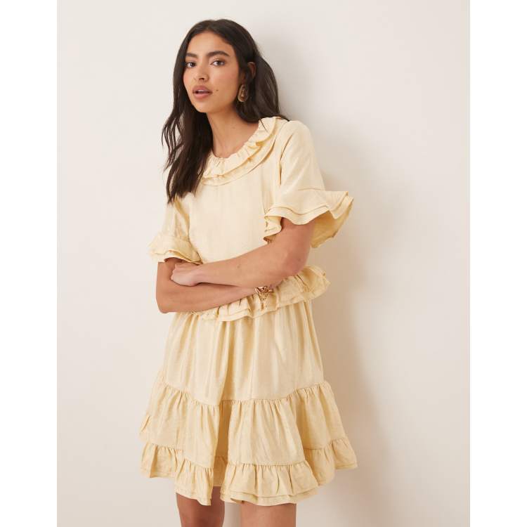 Sister Jane puff sleeve ruffle hem midaxi dress in powder
