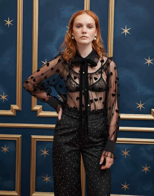 Sister Jane - Camicia trasparente nera con cuori in rilievo