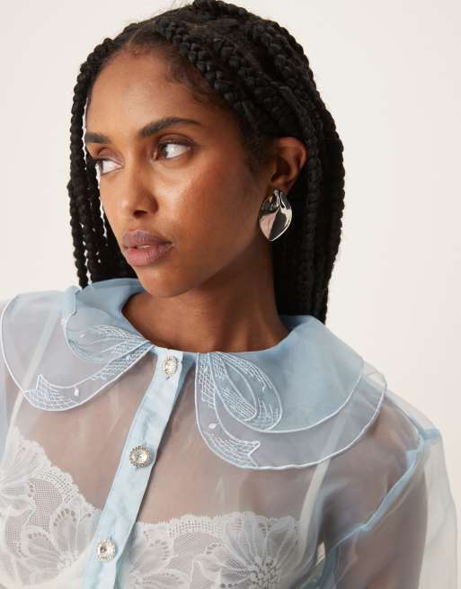 sister jane - woodlands organza blouse  フリルブラウス　シャツ Sister Jane embroidered organza blouse in raspberry pink | ASOS