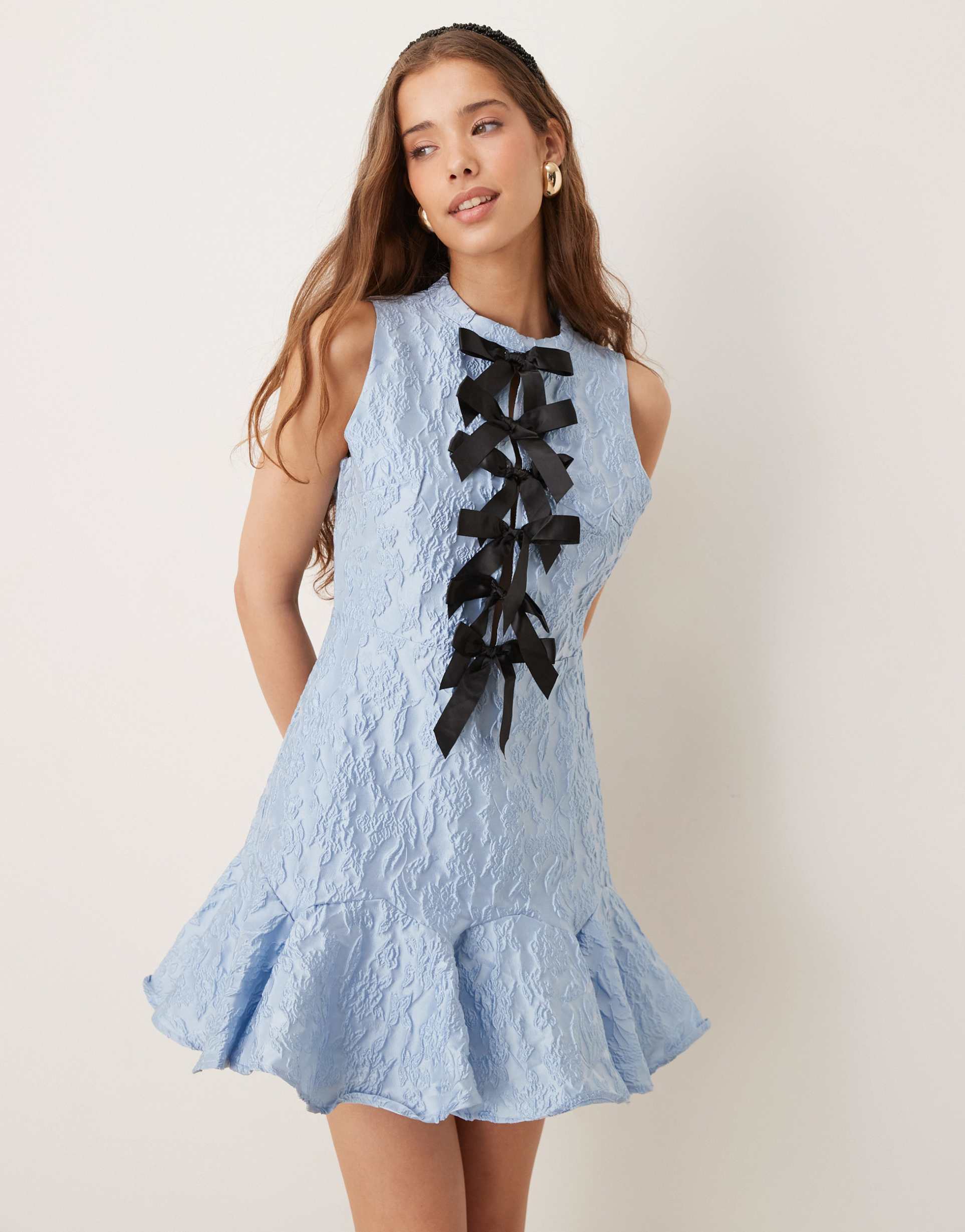 sister jane contrast bow ruffle hem mini dress in powder blue