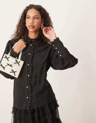 sister jane contrast trim blouse in black