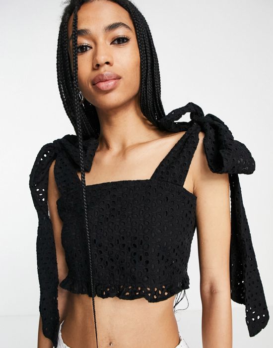 https://images.asos-media.com/products/sister-jane-crochet-crop-top-with-bow-back-in-black/202840839-2?$n_550w$&wid=550&fit=constrain