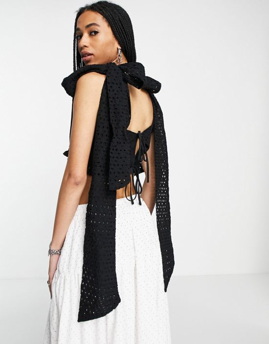 https://images.asos-media.com/products/sister-jane-crochet-crop-top-with-bow-back-in-black/202840839-3?$n_550w$&wid=550&fit=constrain