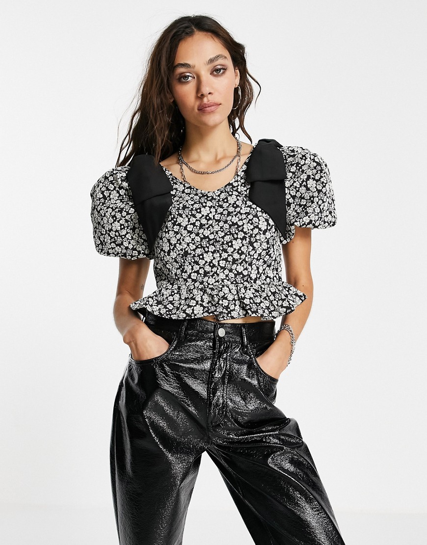 Sister Jane crop top with puff sleeves and bow in mono ditsy-Multi