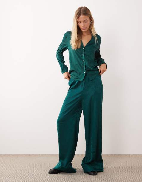 Sister Jane Dita satin wide leg pajama pants in emerald bow print - part of a set - view 1