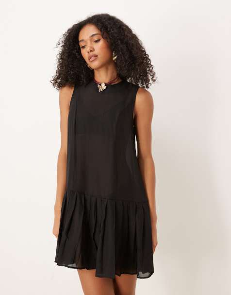 Sister Jane – Dream – Gesmoktes Maxikleid in Schwarz mit Stickerei - view 1
