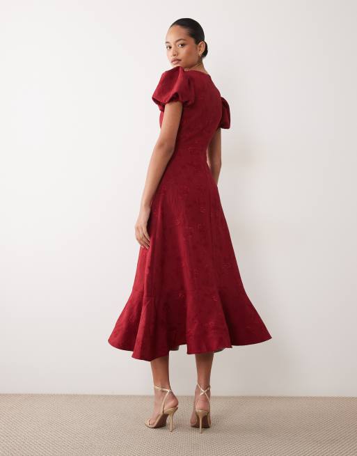 Sister Jane exclusive jacquard puff sleeve structured hem midi dress in burgundy, 4 of 4