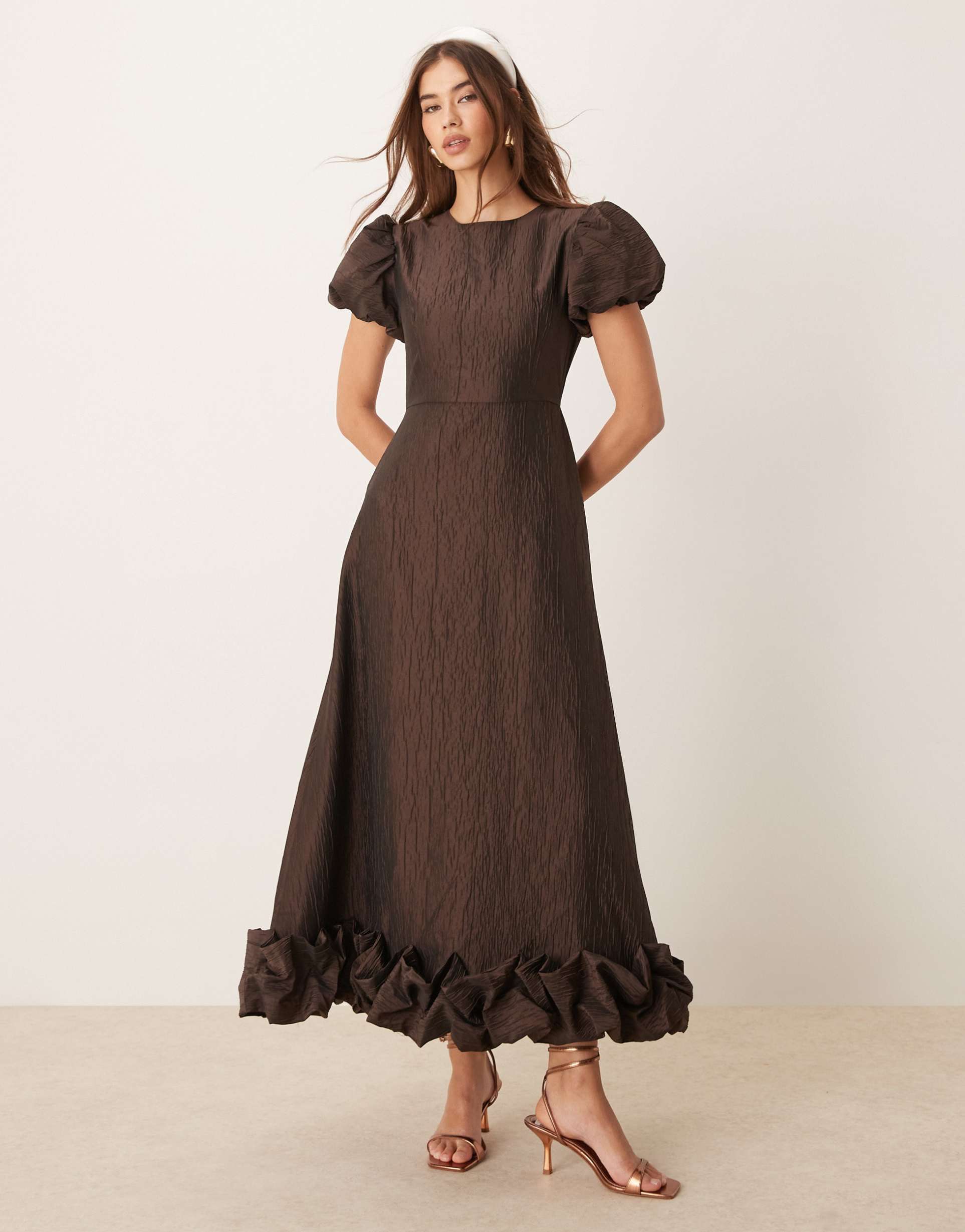 sister jane exclusive puff sleeve bubble hem maxi dress in chocolate brown