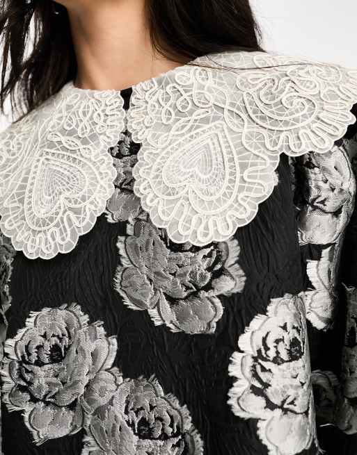 Sister Jane – Gesmoktes Jacquard-Minikleid in Schwarz mit Oversize-Kragen, 4 von 4