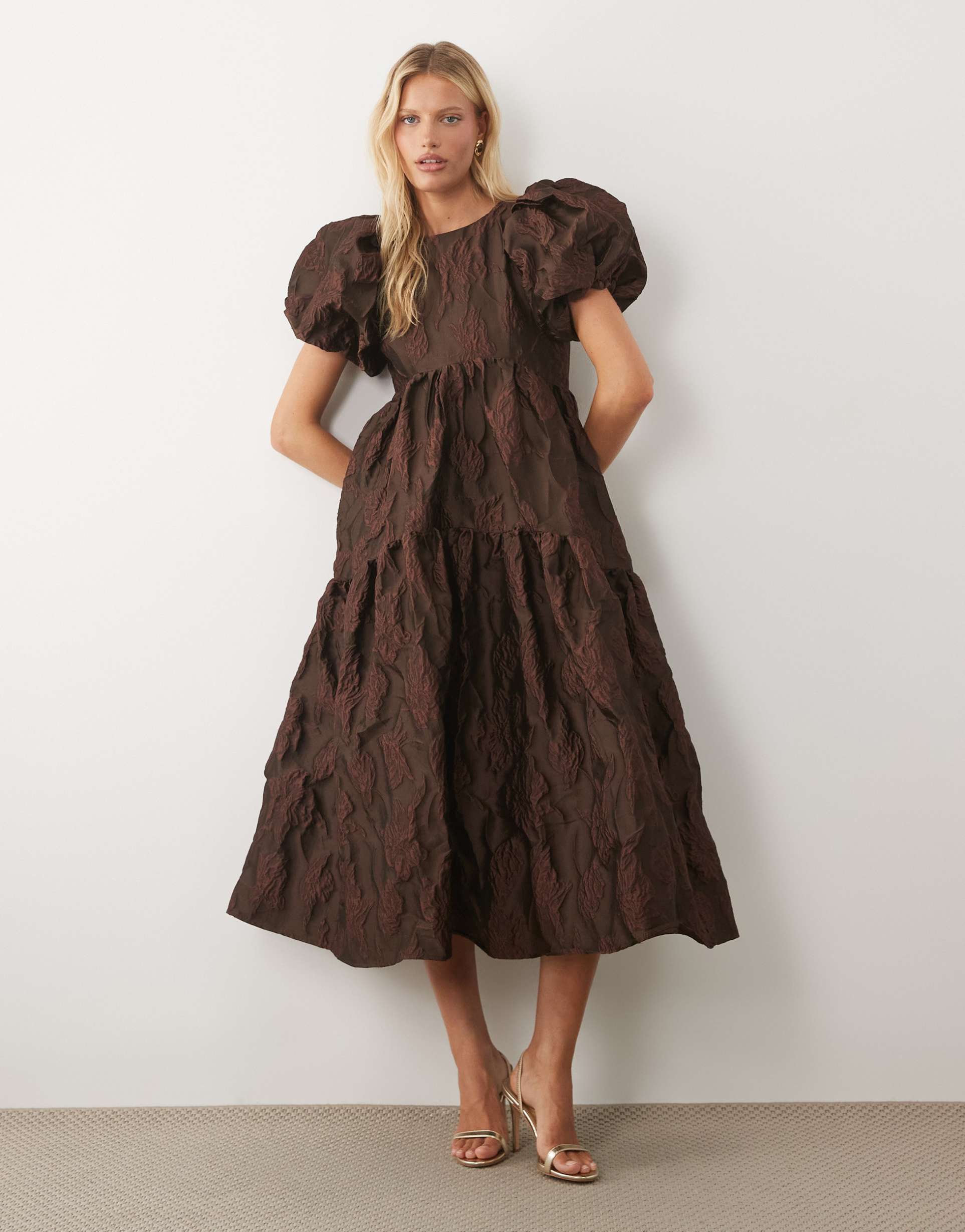 sister jane harmonia exclusive jacquard puff sleeve midi dress in chocolate