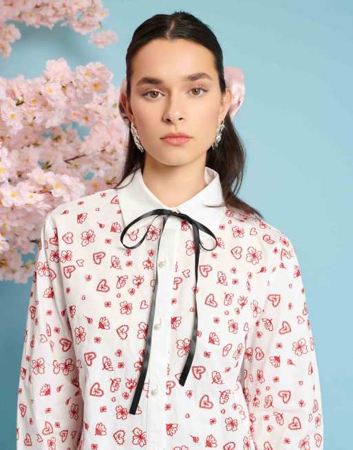 Sister Jane heart and flower embroidered shirt in ivory