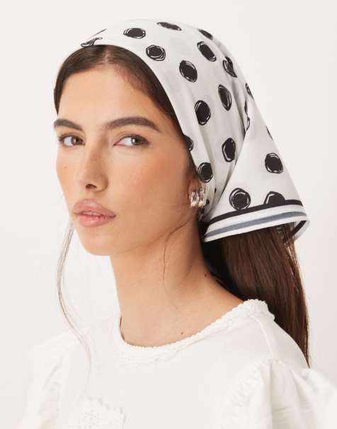 Sister Jane - Illume - Hoofddoek met stippen in wit - view 1