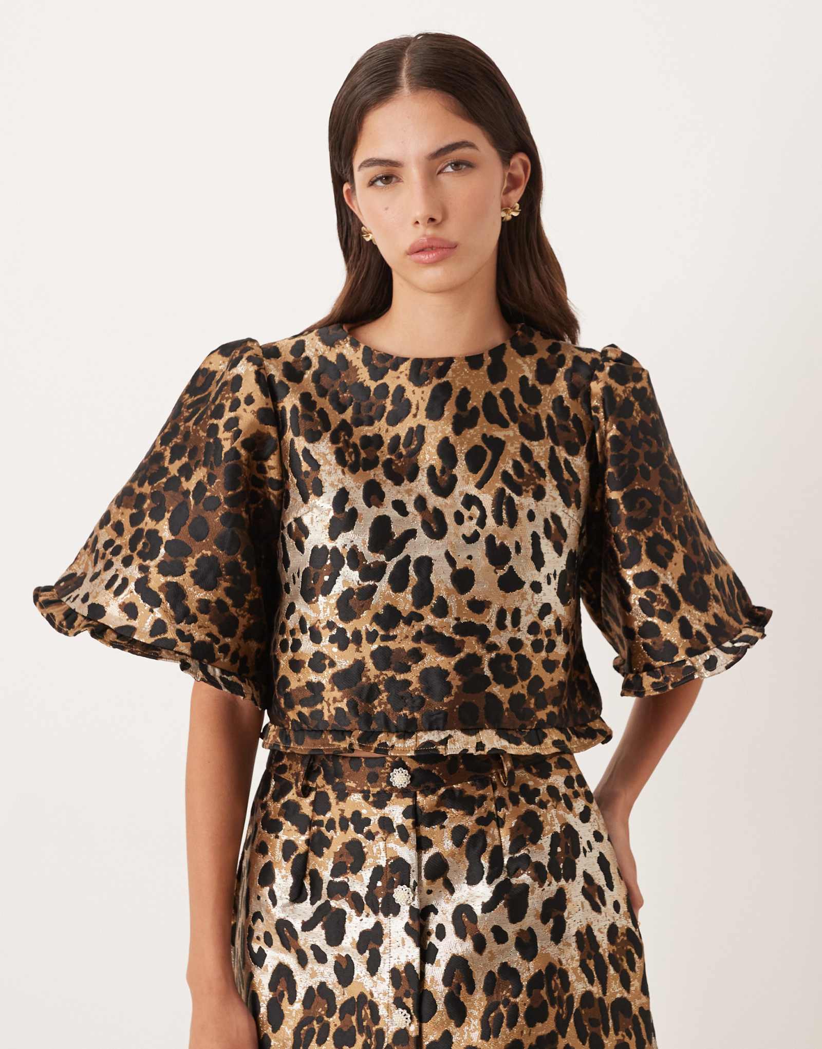Укороченный топ с расклешенными рукавами из жаккарда Sister Jane с леопардовым принтом - часть комплекта