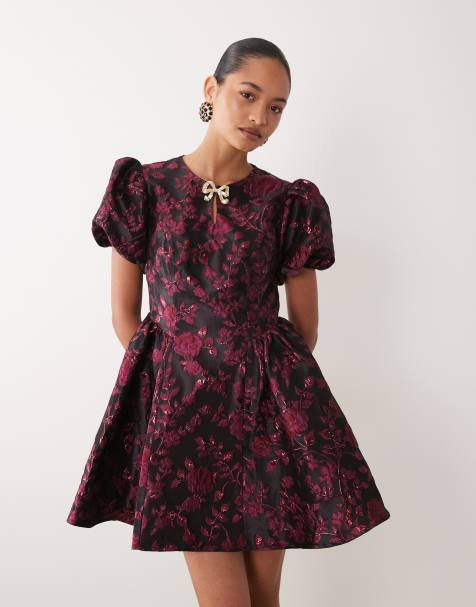 Sister Jane Jacquard-Minikleid mit Puffärmeln, Strass-Schleifendetail in Schwarz und Pink - view 1