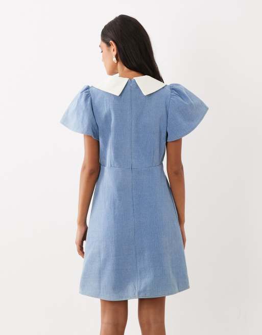 Sister Jane – Kasos – Kurzärmliges Mini-Jeanskleid in Hellblau mit Schleifendetail, 4 von 4